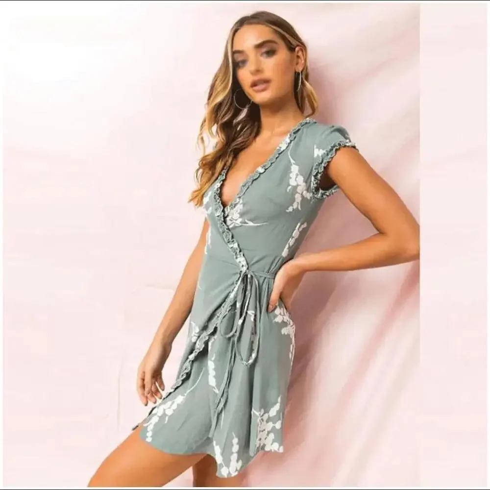 Walnut Green Floral Print Puff Sleeve Chiffon Dress Ladies V-Neck Ruffle Medium